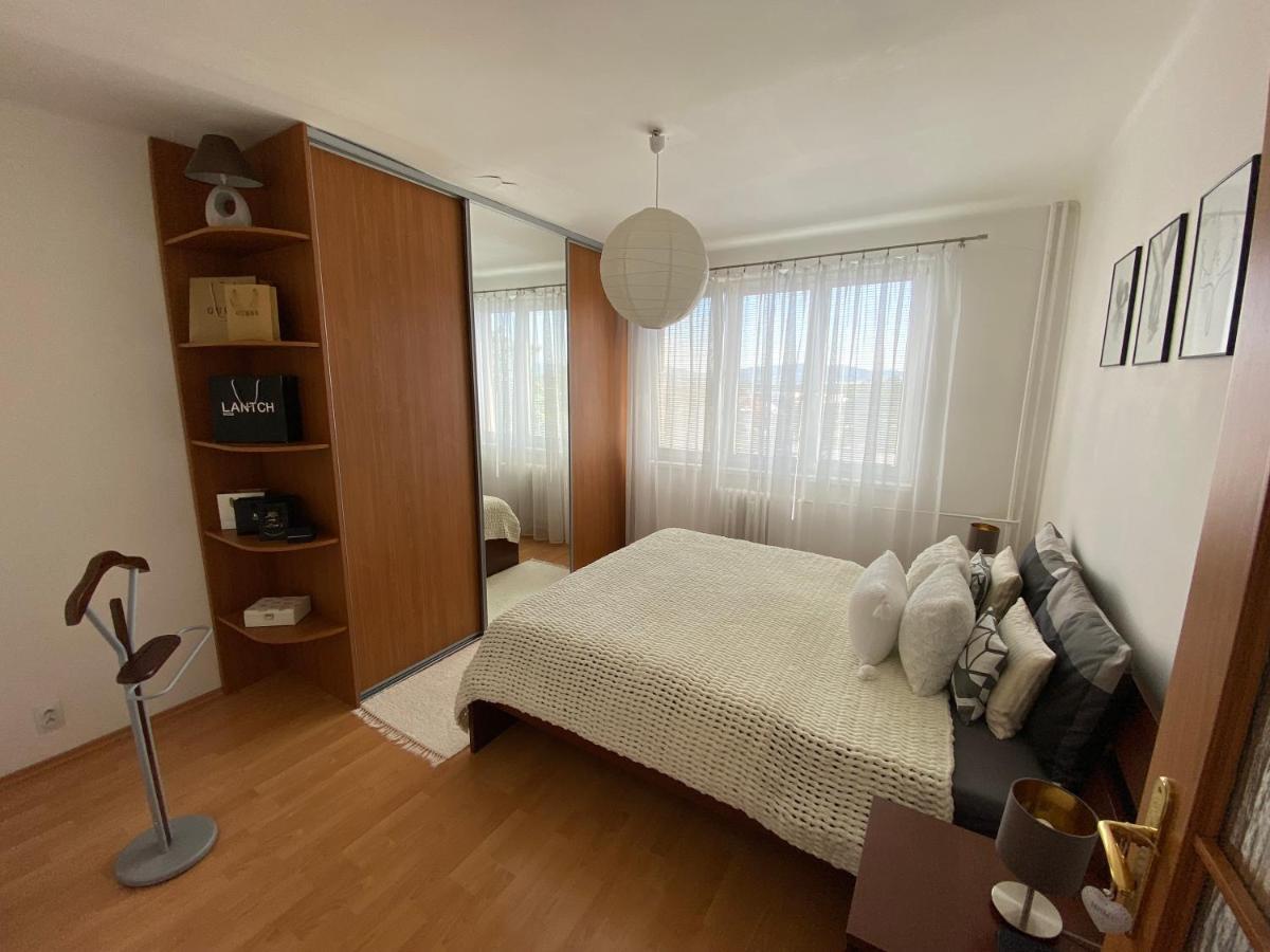 Apartman Lienka Free Parking City Centre Trencin Ngoại thất bức ảnh